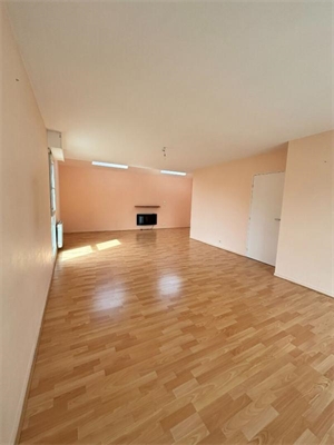 appartement à la location -   22000  SAINT-BRIEUC, surface 90 m2 location appartement - APR690773